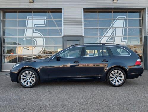 BMW 5-Serie 2.0 I 520 Touring 120KW AUT 2009 Blauw, Auto's, BMW, Particulier, 5-Serie, Benzine, A, Stationwagon, Automaat, Origineel Nederlands