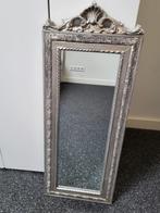Mooi brocante houten spiegel zilver kleuring, Ophalen, Minder dan 50 cm, Zo goed als nieuw, Minder dan 100 cm