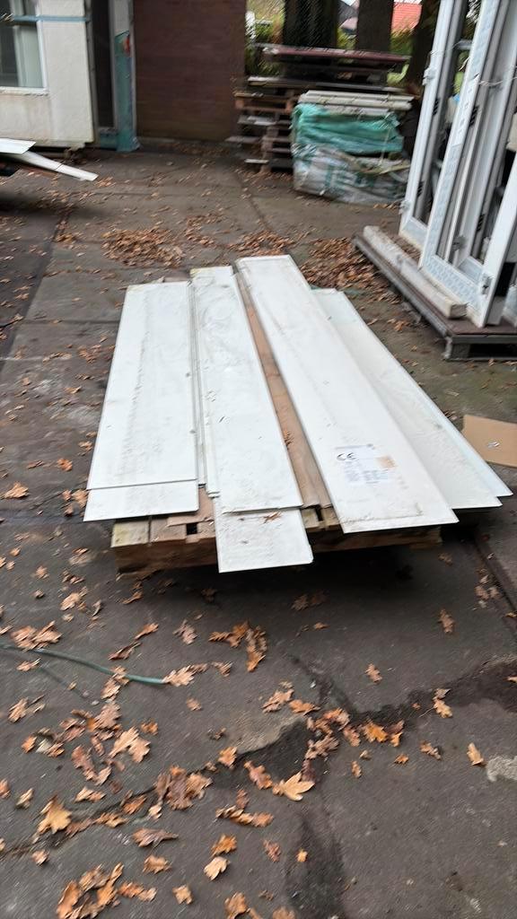 Trespa, Tuin en Terras, Palen, Balken en Planken, Zo goed als nieuw, Balken, Ophalen
