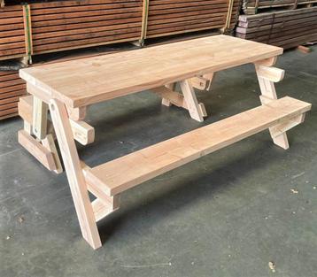 Inklapbare picknicktafel met planken tafelblad in 3 maten beschikbaar voor biedingen