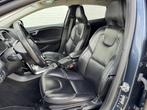 Volvo V40 CROSS COUNTRY 1.5 T3 Momentum Ocean Race Cruise co, Voorwielaandrijving, 4 cilinders, Blauw, Leder