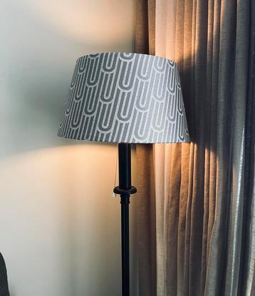 Unieke vintage lampenkap! NIEUW beschikbaar voor biedingen