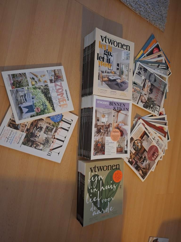 VT Wonen Jaargangen 2020-2022 + extra boekjes, Ophalen, Zo goed als nieuw, Damesbladen