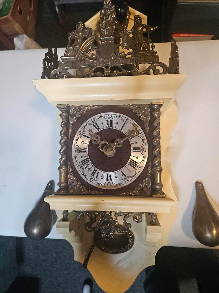 Antieke Wandklok met Ornamenten, Antiek en Kunst, Antiek | Klokken, Ophalen