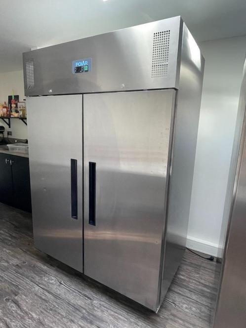 Horeca Dubbeldeurs Koelkast Polar G594-E-02, Witgoed en Apparatuur, Koelkasten en IJskasten, Zo goed als nieuw, Zonder vriesvak