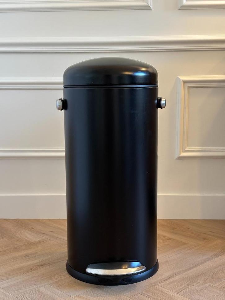 Brabantia pedaalemmer afvalbak 30L – Zwart, Huis en Inrichting, Woonaccessoires | Prullenbakken, Gebruikt, Metaal, 50 tot 75 cm