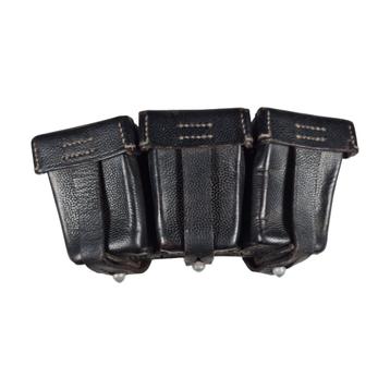 Wo2 Duits k98 munitie tasje B 38  beschikbaar voor biedingen