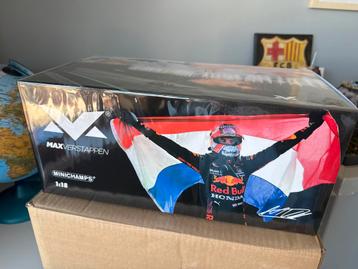 Minichamps Max Verstappen RB16B 2021 zandvoort beschikbaar voor biedingen