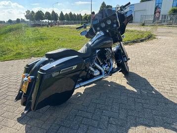 HARLEY-DAVIDSON STREETGLIDE FLHX 2012 DIKKE MOTOR 6SPEED beschikbaar voor biedingen