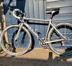 Unieke racefiets, Giant frame, vol carbon, framemaat 54, Fietsen en Brommers, Fietsen | Racefietsen, Meer dan 20 versnellingen