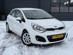 Kia Rio 1.2 CVVT BusinessLine Airco,Cruise,5 Deurs,N.A.P,Zee, Auto's, Kia, 4 cilinders, Wit, Origineel Nederlands, Handgeschakeld