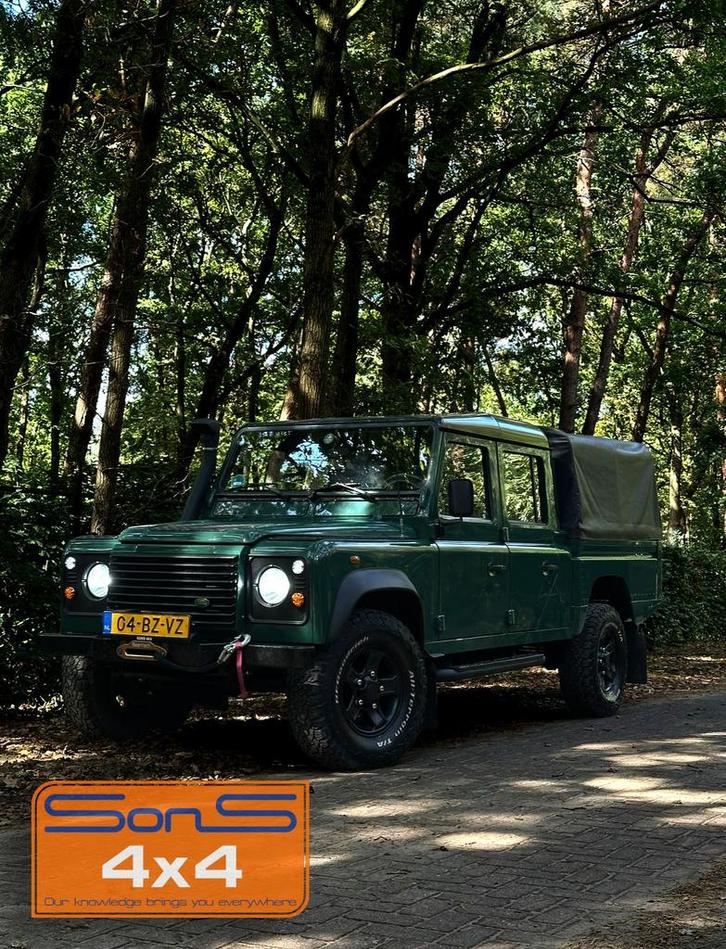 Practige Land Rover Defender 130 td5, Auto's, Land Rover, Particulier, Airconditioning, LED verlichting, Lichtmetalen velgen, Metallic lak