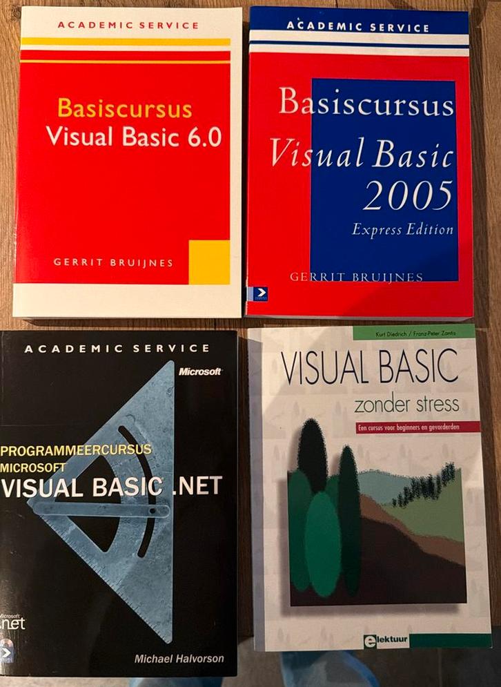 Visual Basic - 4 boeken, Boeken, Informatica en Computer, Zo goed als nieuw, Programmeertaal of Theorie, Ophalen of Verzenden