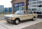 Mercedes-Benz 200-280 (W123) 200 automaat schuifdak Taiga Be, Auto's, Automaat, Gebruikt, Beige, 4 cilinders