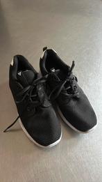 Sportschoenen/ gymschoenen Osaga, Ophalen of Verzenden, Zo goed als nieuw, Jongen of Meisje, Sportschoenen