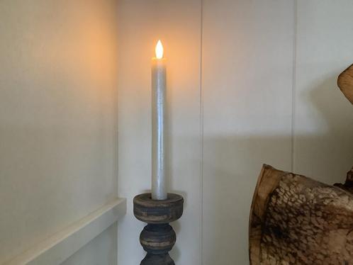 NIEUW led parelmoer diner kaarsen 25,5 cm, Huis en Inrichting, Woonaccessoires | Kandelaars en Kaarsen, Nieuw, Minder dan 25 cm