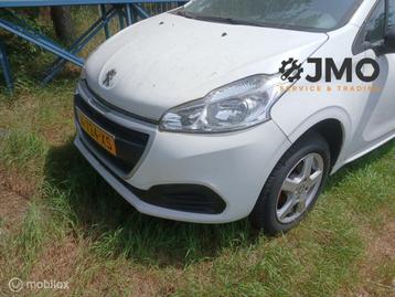 Voorkop wit blanc banquise EWP Peugeot 208 2012-2019 beschikbaar voor biedingen