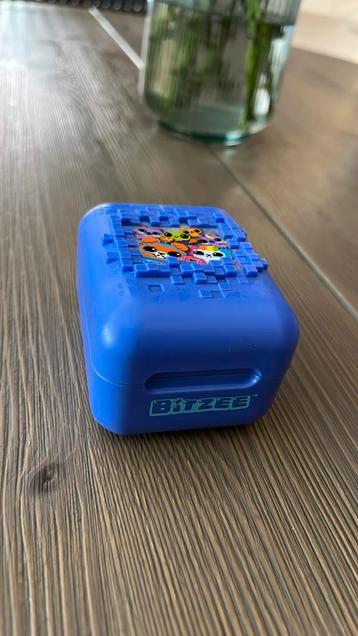 Bitzee beschikbaar voor biedingen