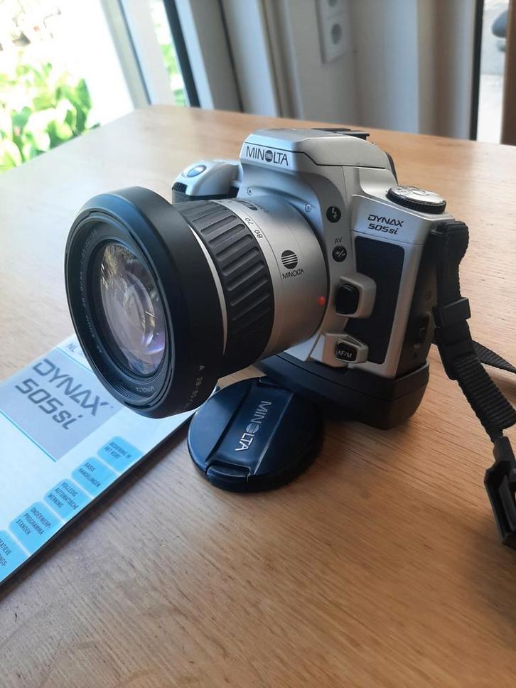 Minolta Dynax 505si, met batterijgrip., Audio, Tv en Foto, Fotocamera's Analoog, Zo goed als nieuw, Spiegelreflex, Minolta, Ophalen of Verzenden