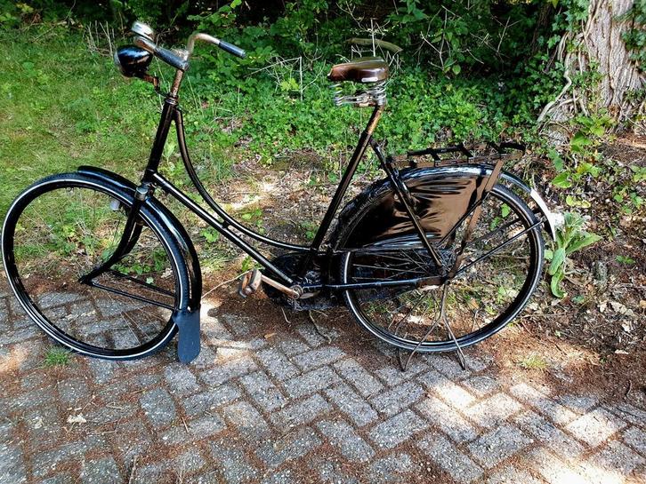 Stokvis en Zonen damesfiets oldtimer fr 59, Fietsen en Brommers, Fietsen | Oldtimers, 59 cm of meer, Jaren '50, Ophalen