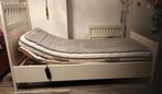 Hemnes bed 2.00x90, Huis en Inrichting, Slaapkamer | Bedden, Ophalen, 90 cm, Eenpersoons, Wit