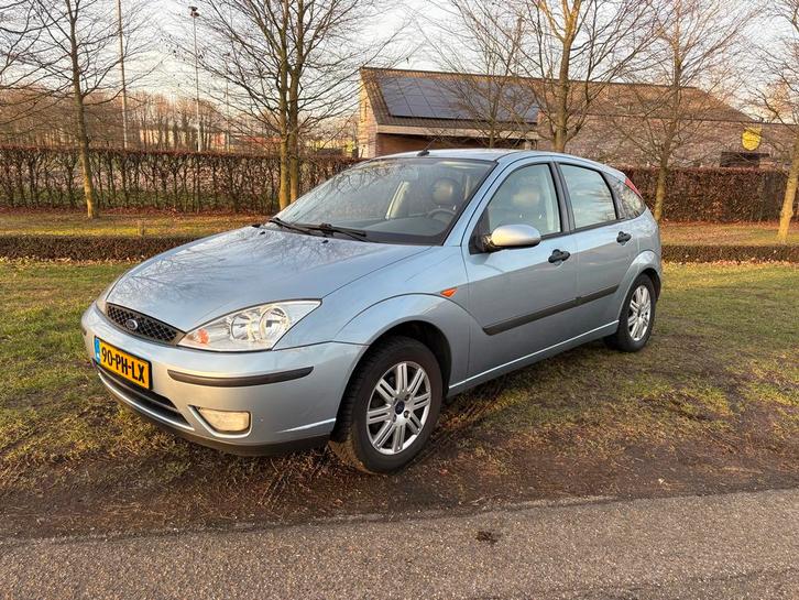 Ford Focus 1.6  2004 lage km stand Apple CarPlay, Auto's, Ford, Particulier, Focus, Benzine, C, Hatchback, Handgeschakeld, Origineel Nederlands