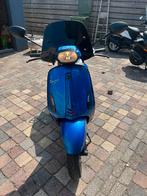 Vespa sprint 2014, Fietsen en Brommers, Scooters | Vespa, Ophalen, Overige modellen, Zo goed als nieuw, Benzine