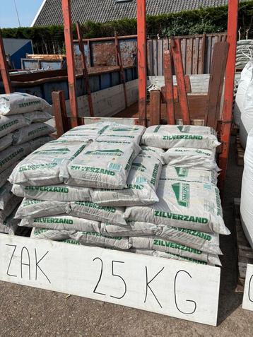 UITVERKOOP ZAND EN GRIND ZAKKEN beschikbaar voor biedingen