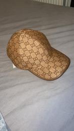 Gucci cap brown, Ophalen of Verzenden, Zo goed als nieuw, 57 cm (M, 7⅛ inch) of minder, Pet