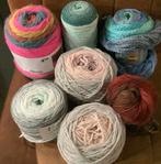 8 bollen acryl garen - Groningen, Hobby en Vrije tijd, Breien en Haken, Ophalen of Verzenden, Zo goed als nieuw, Breien of Haken