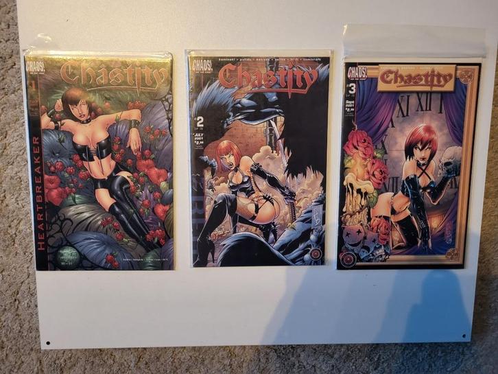 Chastity comics 13 stuks, Boeken, Strips | Comics, Zo goed als nieuw, Meerdere comics, Amerika, Ophalen of Verzenden
