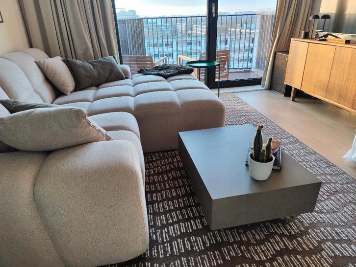 Kave Home Rustella Cement Salontafel – Zo Goed als Nieuw, Huis en Inrichting, Tafels | Salontafels, Zo goed als nieuw, Minder dan 50 cm