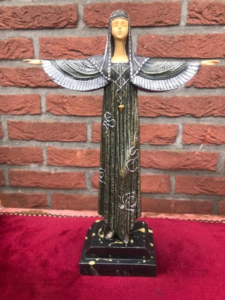 resin beeld, dame in twenties stijl, Antiek en Kunst, Kunst | Beelden en Houtsnijwerken, Ophalen of Verzenden