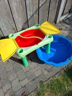 Watertafel en zand/water schelp. Werkt nog prima., Kinderen en Baby's, Speelgoed | Buiten | Zandbakken, Ophalen, Gebruikt
