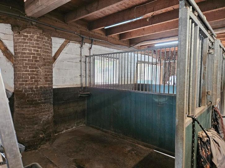 5 paardenboxen, paardenstallen  te koop, Dieren en Toebehoren, Stalling en Weidegang