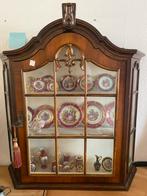 Kastje met limoges items., Huis en Inrichting, Kasten | Vitrinekasten, Zo goed als nieuw, Minder dan 100 cm, 25 tot 50 cm, 50 tot 100 cm