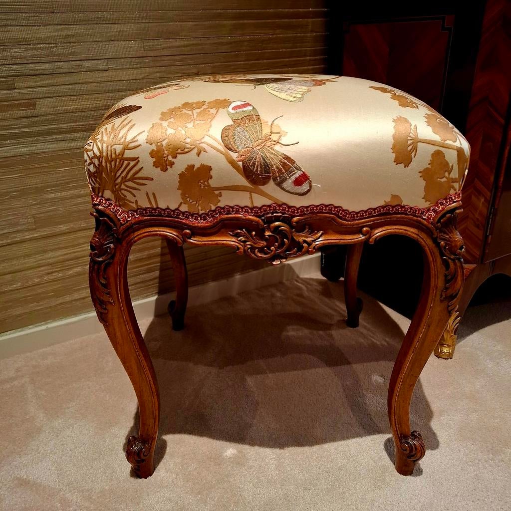 Antiek Frans krukje poef voetenbank hocker, Antiek en Kunst, Antiek | Meubels | Stoelen en Banken, Ophalen