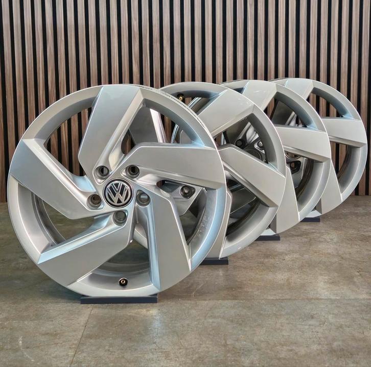 Nette 17" Orig Volkswagen Golf GTI GTE Richmond Velgen 5x112, Auto-onderdelen, Banden en Velgen, Velg(en), 17 inch, Personenwagen