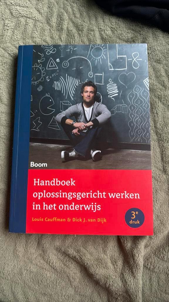 Handboek oplossingsgericht werken in het onderwijs, Boeken, Schoolboeken, Zo goed als nieuw, Ophalen of Verzenden