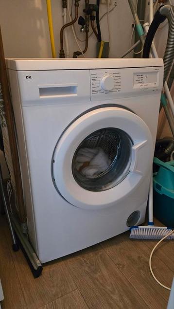 Wasmachine - 1 jaar oud - Zo goed als nieuw! beschikbaar voor biedingen