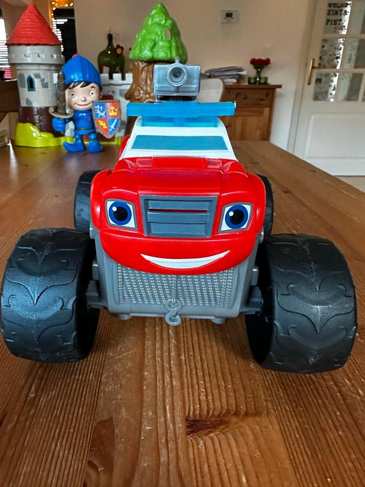 Blaze Omkeer Auto - Monster Truck!, Kinderen en Baby's, Speelgoed | Overig, Gebruikt, Jongen of Meisje, Ophalen