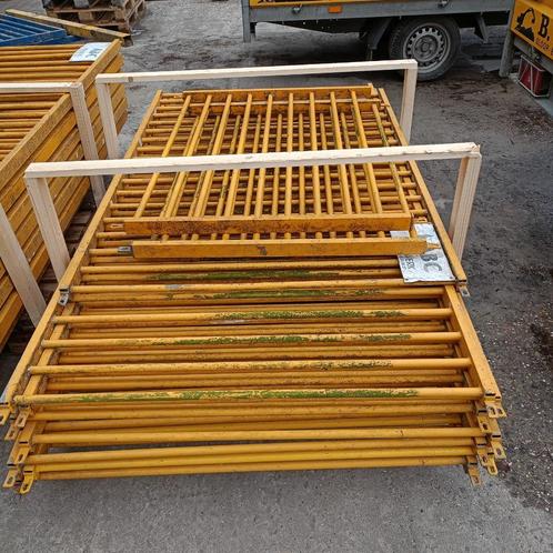 Metalen Hekwerk, Tuin en Terras, Tuinhekken en Hekwerk, Gebruikt, Spijlenhekwerk, IJzer, Met poort, Ophalen