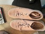 Toms Sneakers - Lichtroze, Ophalen of Verzenden, Zo goed als nieuw, Roze, Sneakers of Gympen