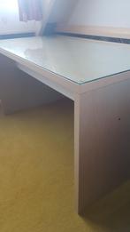 Mooi stevig bureau met beschermende glazen plaat, Huis en Inrichting, Bureaus, Zo goed als nieuw, Ophalen, Bureau