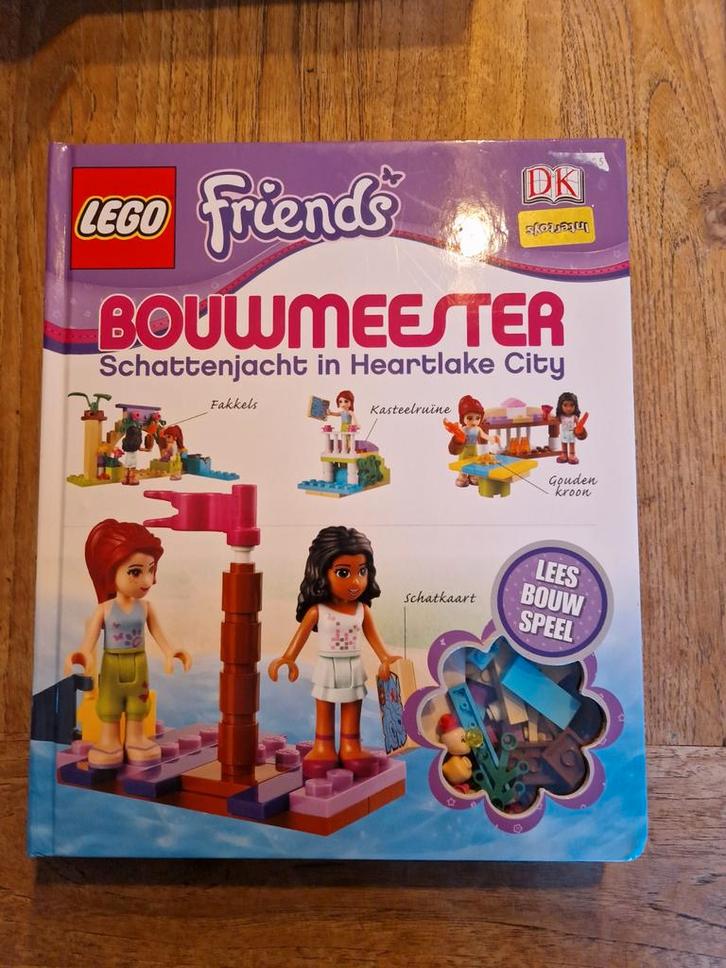 LEGO Friends Schattenjacht Heartlake City (boek), Kinderen en Baby's, Speelgoed | Duplo en Lego, Zo goed als nieuw, Lego, Complete set