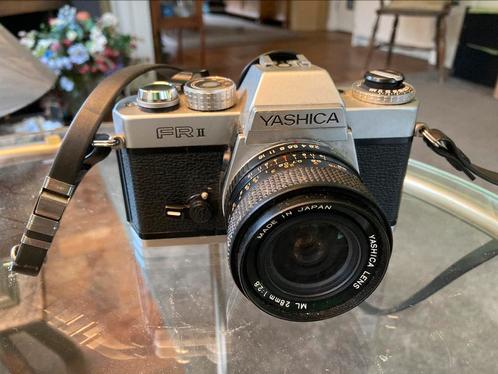 Yashica FR2 in kist compleet met bijzonder verhaal hierbij, Audio, Tv en Foto, Fotocamera's Analoog, Zo goed als nieuw, Compact