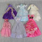 barbie disney poppen princess glitter jurkjes partij lot, Ophalen of Verzenden, Gebruikt, Kleertjes