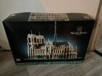 Lego Architecture Notre-Dame de Paris 21061, Kinderen en Baby's, Speelgoed | Duplo en Lego, Ophalen of Verzenden, Zo goed als nieuw