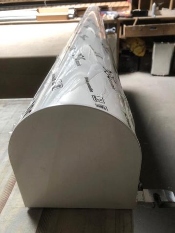Rolluik elektrisch*/afstandb 258.5cm breed x 223cm hoog beschikbaar voor biedingen