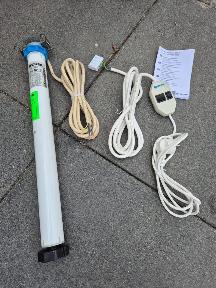 COMPLEET BECKER ROLLUIK &  ZONNESCHERM MET AFSTELKASTJE, Doe-het-zelf en Verbouw, Rolluiken, 200 cm of meer, Ophalen of Verzenden